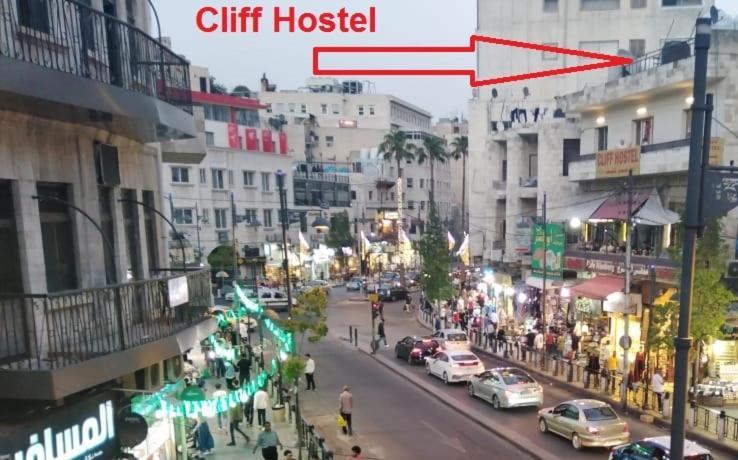 Cliff Hostel Amman Esterno foto